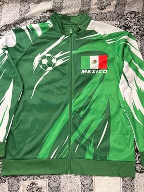Mexican Soccer Field Jacket With Zipper large Brand New!!!! Mens Size M
